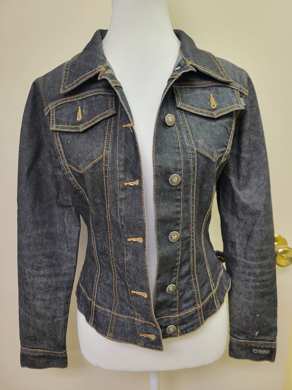 Y2k XOXO Button Front Denim Jacket Pockets Long Sleeve Short Women S Made USA